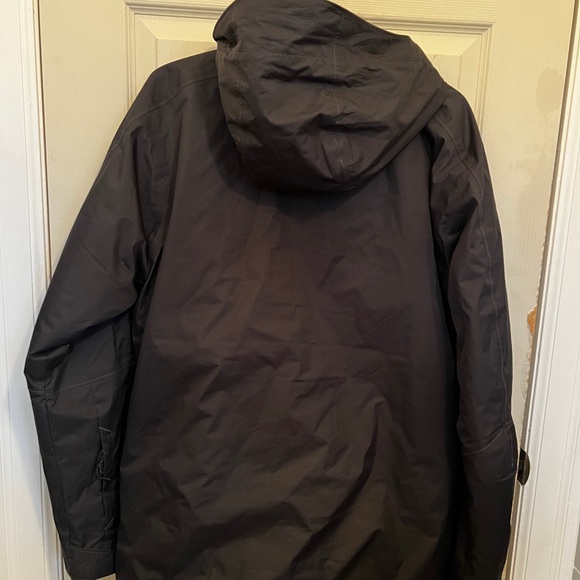 Black Columbia winter coat - Picture 2 of 3